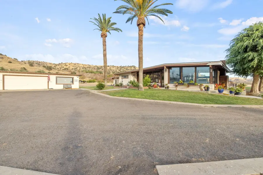 31204 Sierra Drive #4, Exeter, CA 93221 - #2