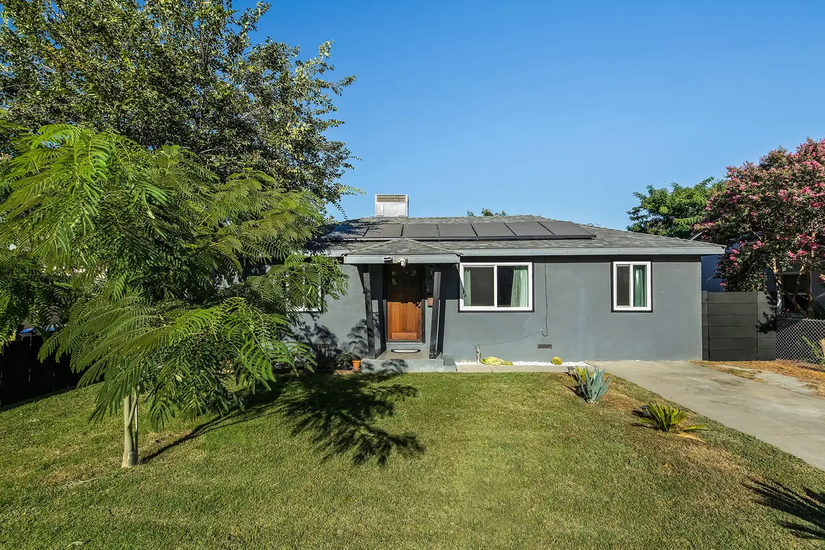 820 S Bradley Street, Visalia, CA 93292 - #1