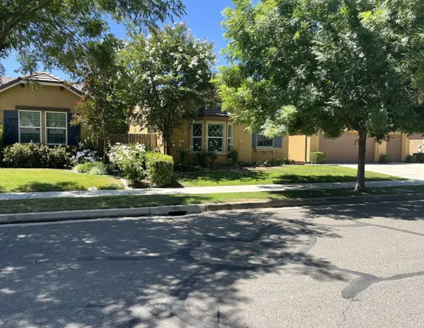 3537 W Delaware Court, Visalia, CA 93291