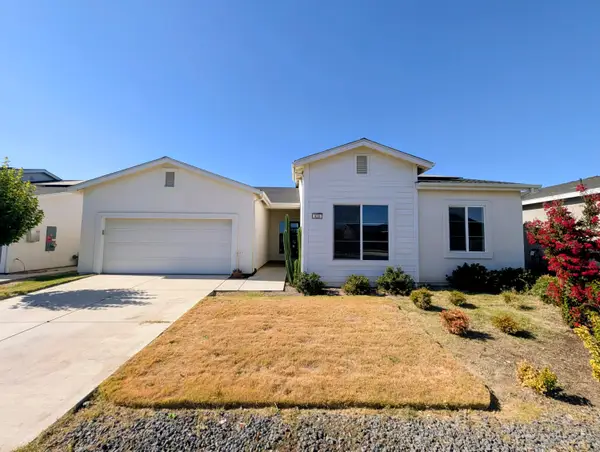 420 E Newton Avenue, Visalia, CA 93291