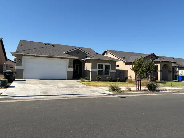 493 W Richard Avenue, Porterville, CA 93257