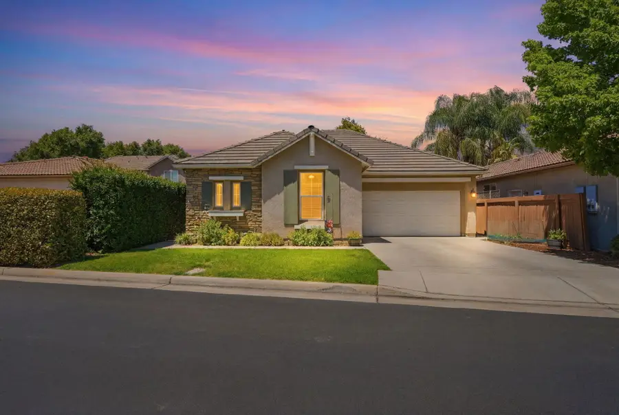 5102 W Fiano, Visalia, CA 93291 - #2