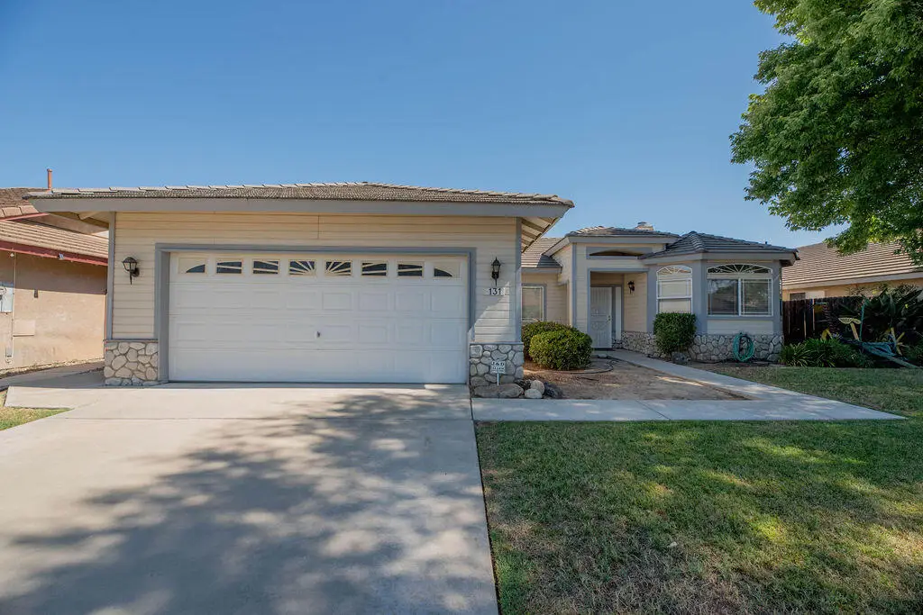 131 Orange Street, Kingsburg, CA 93631 - #1