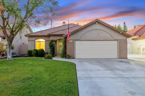 10620 Tivoli Court, Bakersfield, CA 93311