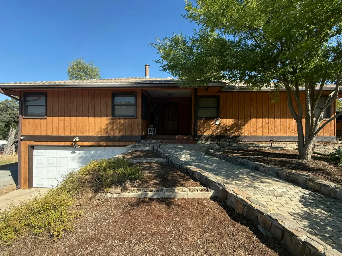 16270 Palomino Drive, Springville, CA 93265 - #1