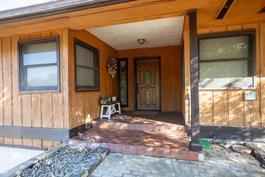 16270 Palomino Drive, Springville, CA 93265 - #2