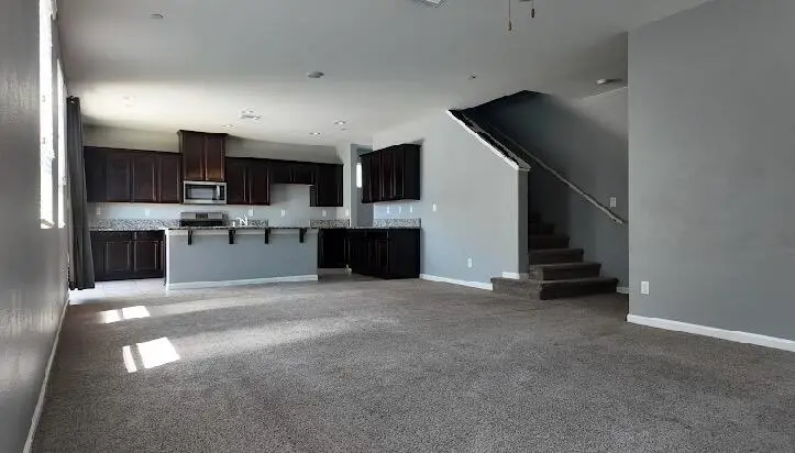 549 S Elverta Street, Visalia, CA 93292 - #3