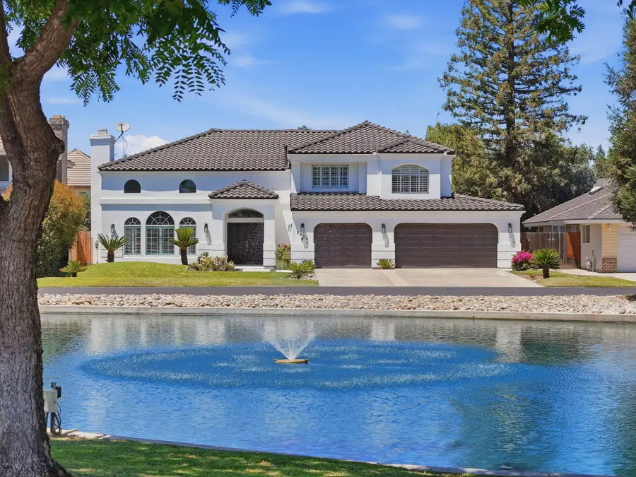 5622 W Prospect Court, Visalia, CA 93291 - #2