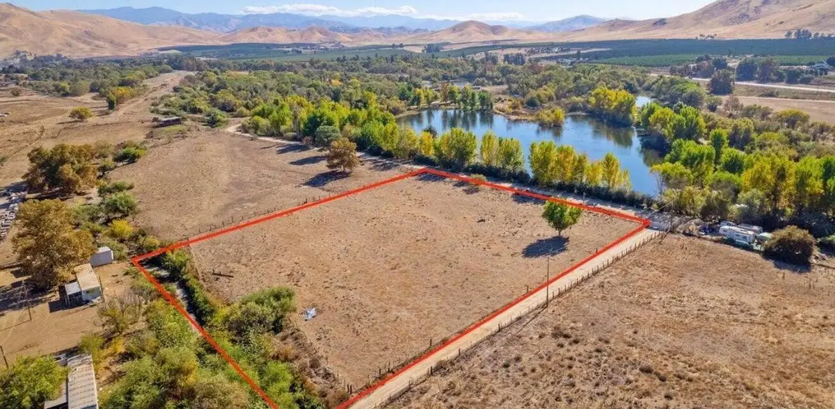 27298 Ave 146a, Porterville, CA 93257 - #1