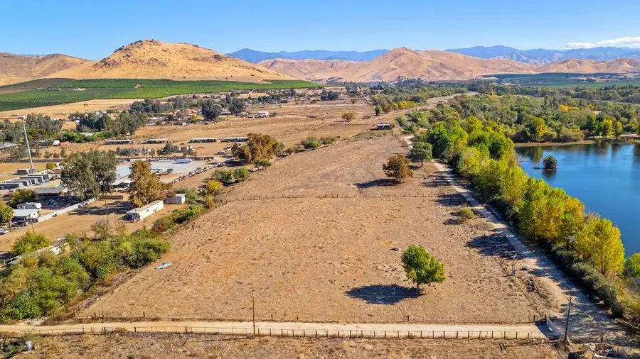 27298 Ave 146a, Porterville, CA 93257 - #2