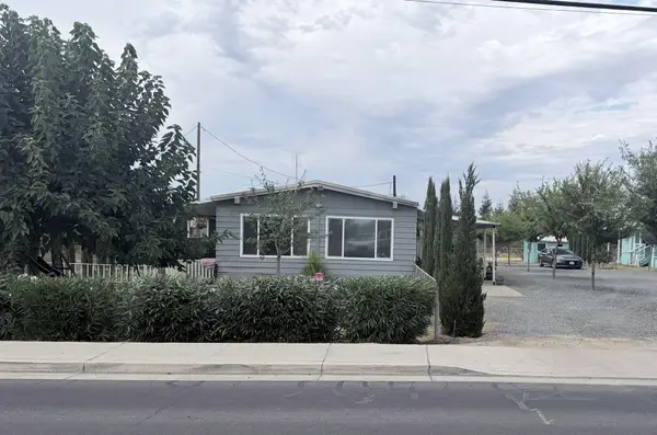 2278 W Henderson Avenue, Porterville, CA 93257
