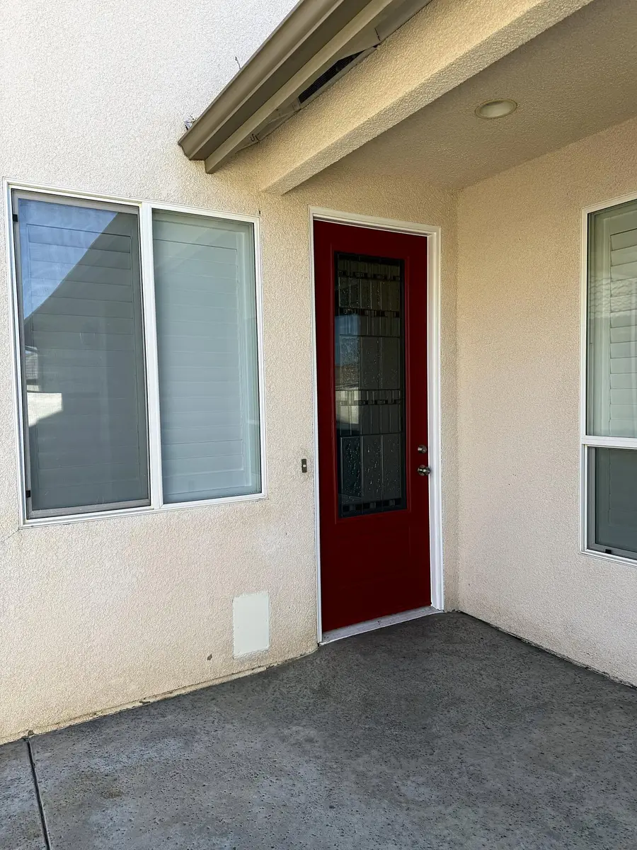 328 S Holland, Visalia, CA 93292 - #3
