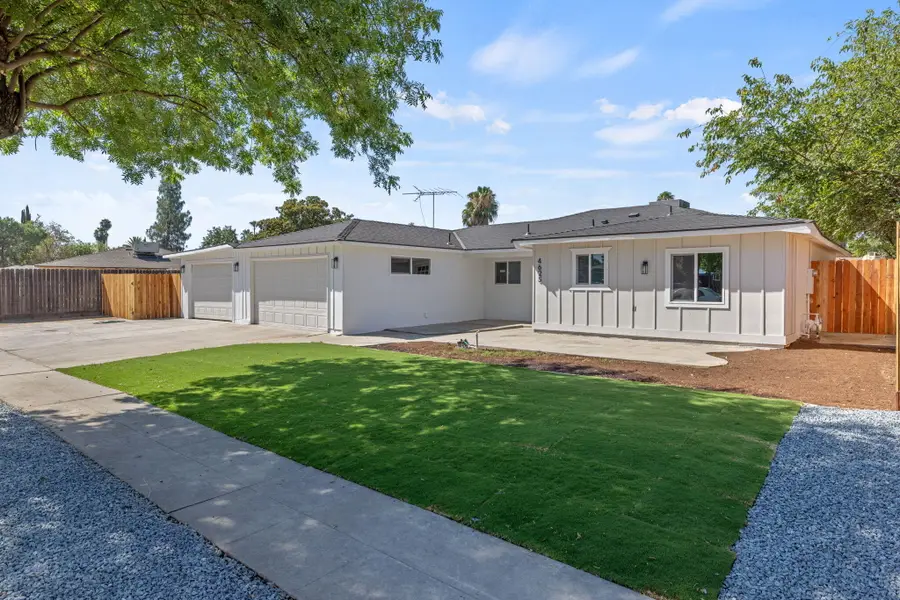 4625 N Holt Avenue, Fresno, CA 93705 - #2