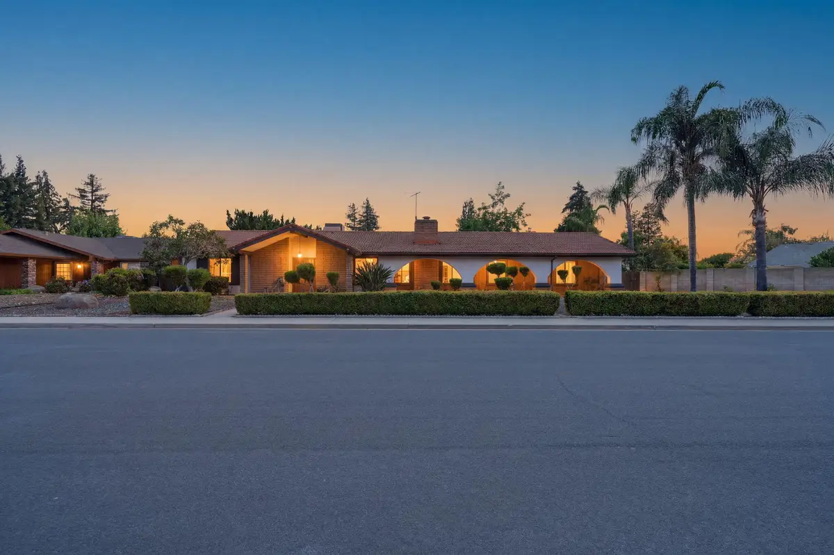 2431 S University Street, Visalia, CA 93277 - #1