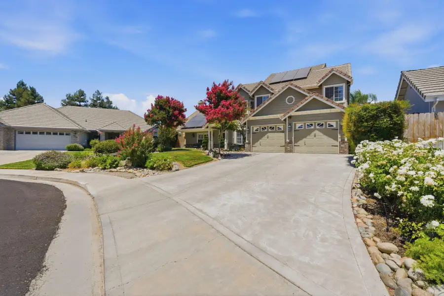 4928 W Monte Verde Court, Visalia, CA 93277 - #2