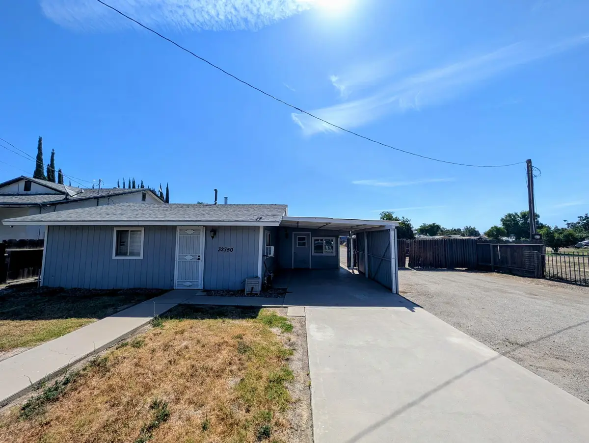 32750 Lincoln Road, Visalia, CA 93291 - #1