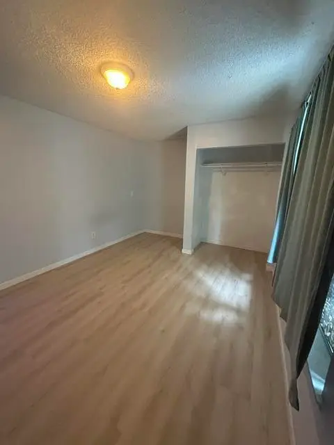 2635 W Monte Vista Avenue, Visalia, CA 93277 - #2