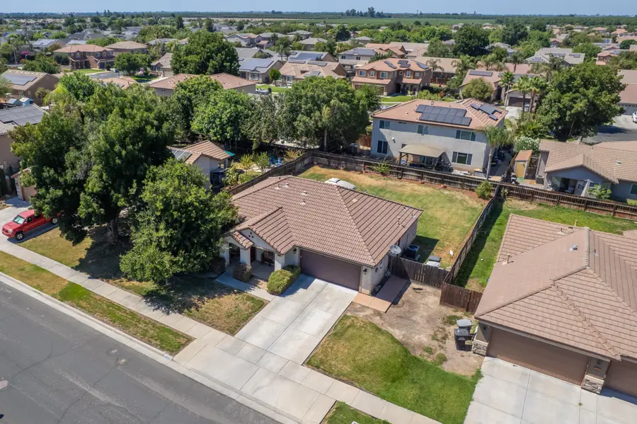1386 W Chianti Way, Hanford, CA 93230 - #3