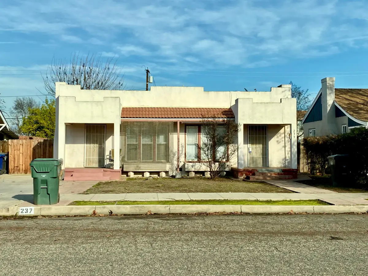 237 S C Street, Exeter, CA 93221 - #1