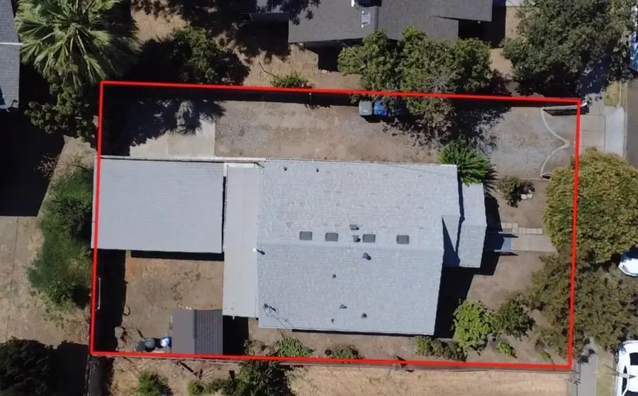 826 N West Street, Visalia, CA 93291 - #2