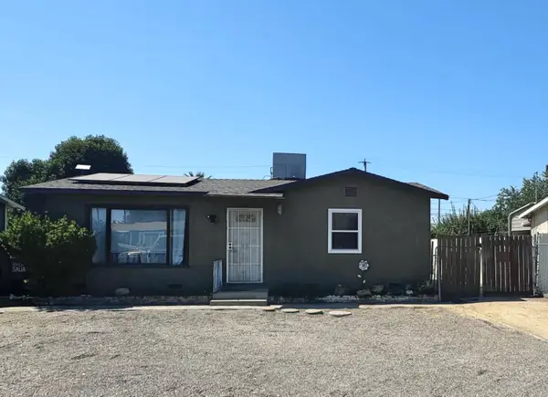 927 W Buena Vista Avenue, Visalia, CA 93291