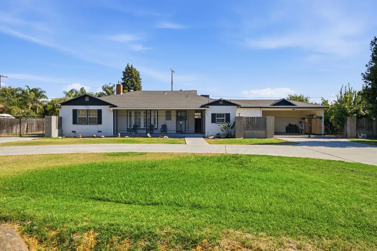 479 W Grand Avenue, Porterville, CA 93257 - #1