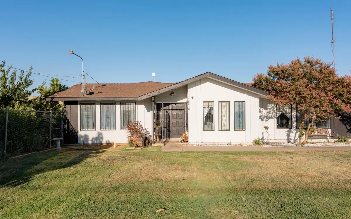 38838 Rd 140, Cutler, CA 93615 - #1