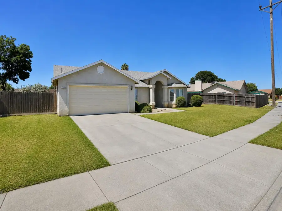 799 Daphne Lane, Lemoore, CA 93245 - #3