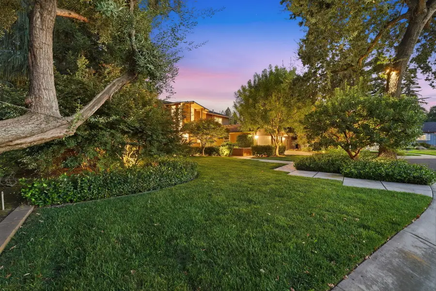 2829 W Crescent Court, Visalia, CA 93291 - #2