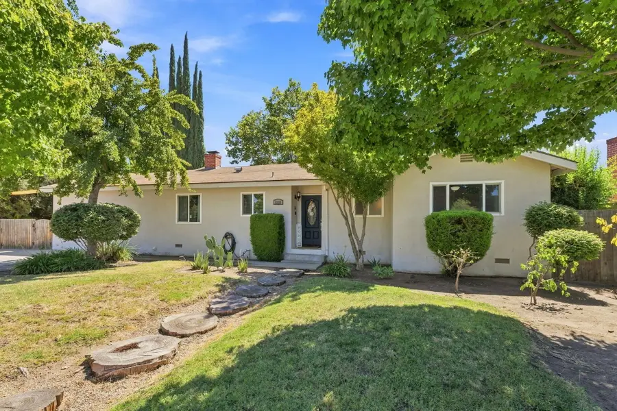 1338 N Mooney Boulevard, Visalia, CA 93291 - #2