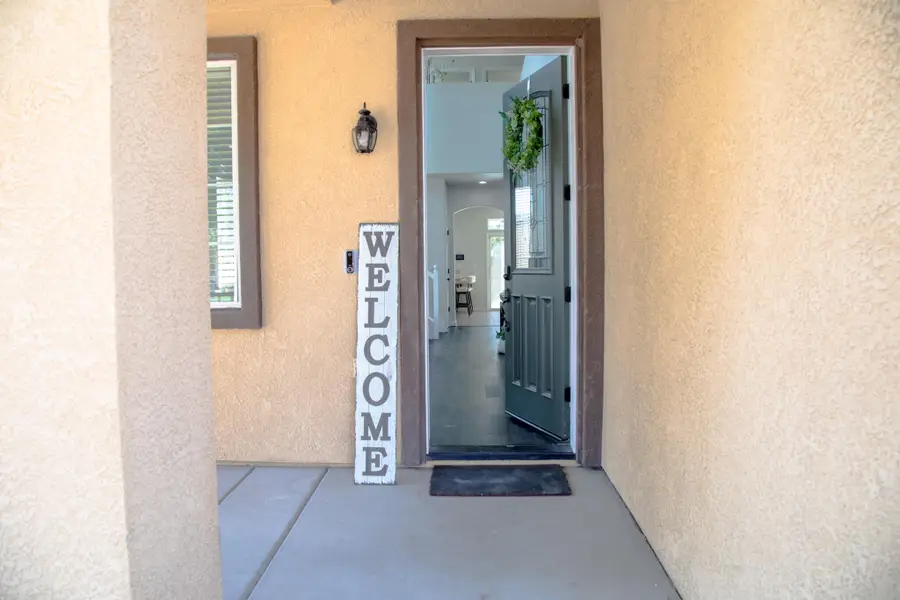 3185 Brickfield Avenue, Tulare, CA 93274 - #3