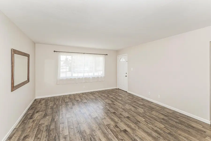 2014 N Kensington Way, Hanford, CA 93230 - #3