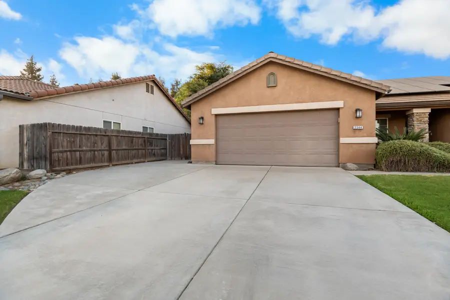 2544 E Arlen Court, Visalia, CA 93292 - #3