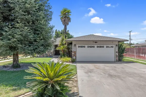 2423 S Locust Street, Visalia, CA 93277