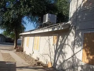 213 W Maple Avenue, Tulare, CA 93274 - #3