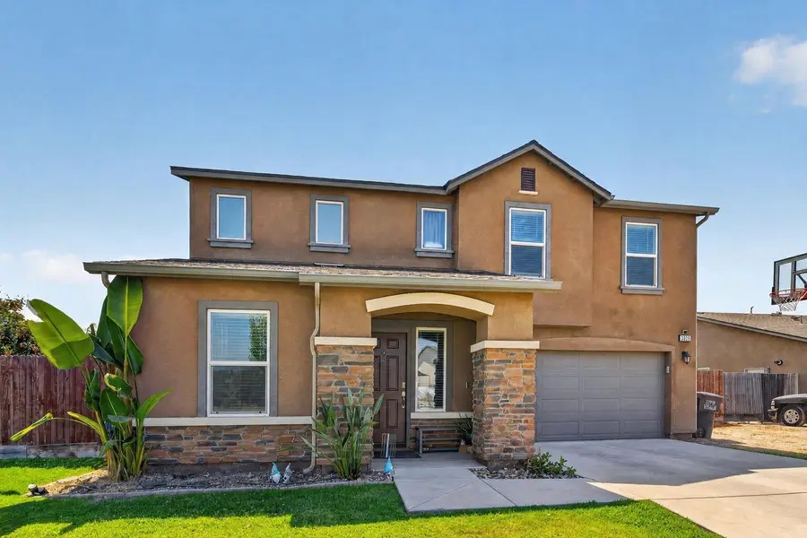 2919 N Hermosa Court, Visalia, CA 93291 - #2