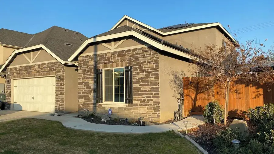 2260 N Shady Street, Visalia, CA 93291 - #2