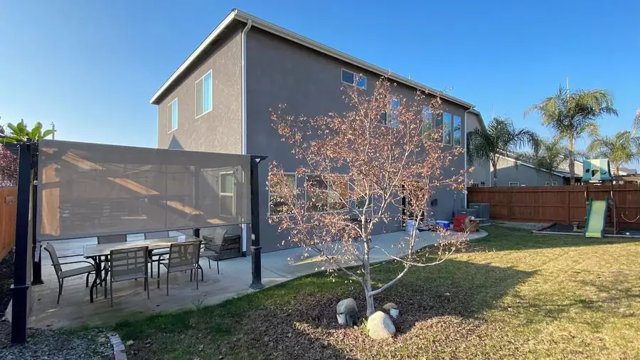 2260 N Shady Street, Visalia, CA 93291 - #3