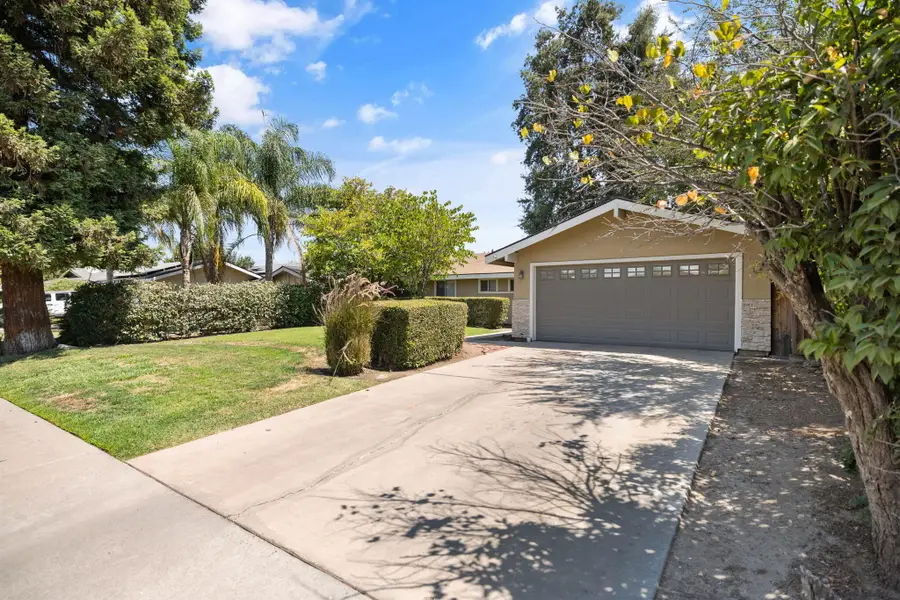 1730 S Atwood Street, Visalia, CA 93277 - #3