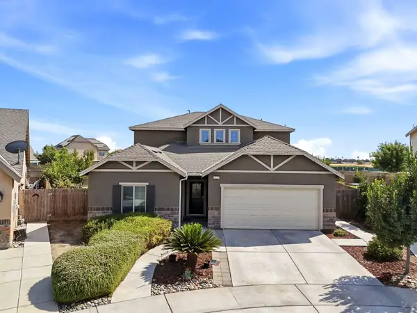 2123 W Hopkins Way, Hanford, CA 93230