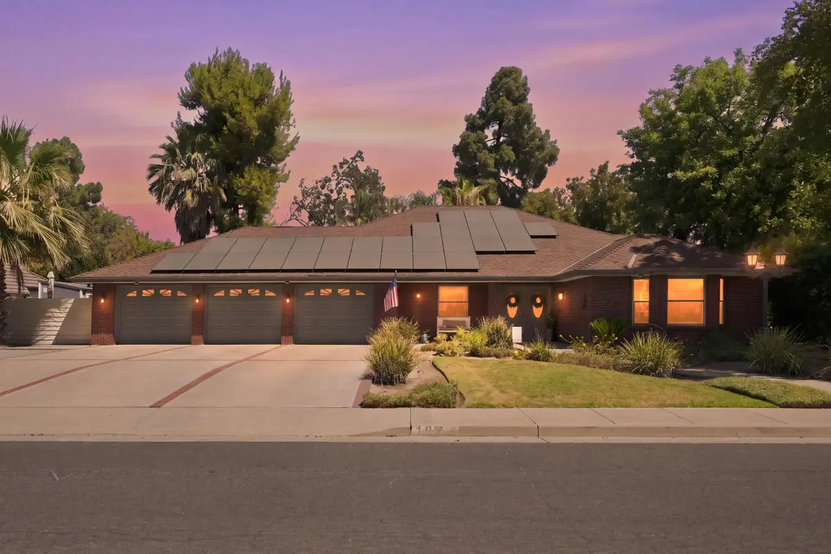 102 W Solar Drive, Hanford, CA 93230 - #1