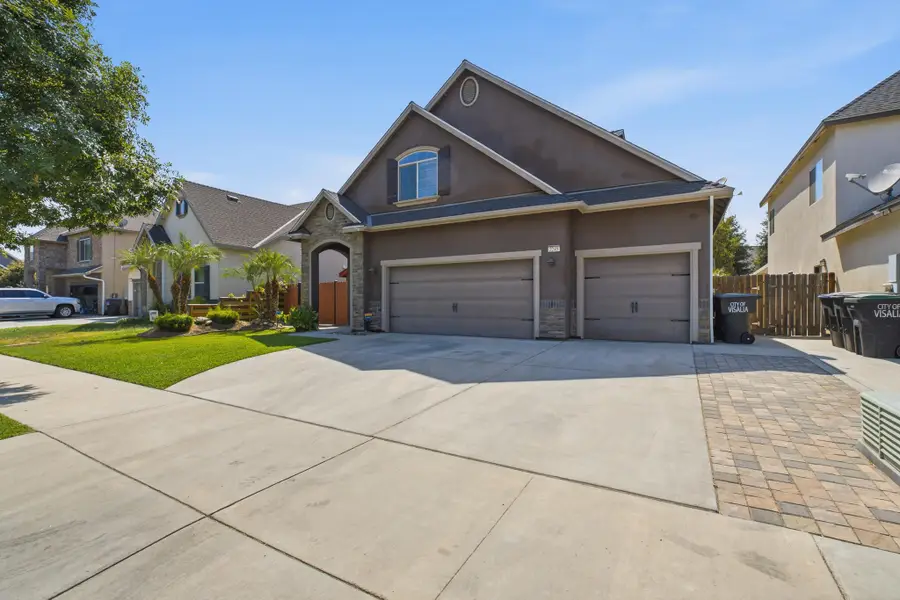 2245 N Duke Street, Visalia, CA 93291 - #2