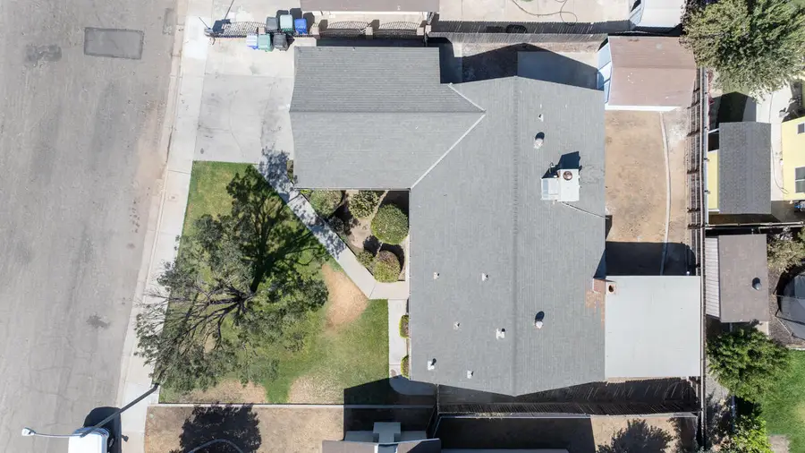540 W Theta Lane, Porterville, CA 93257 - #3