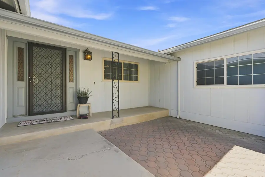 46 S Olive Street, Lemoore, CA 93245 - #3
