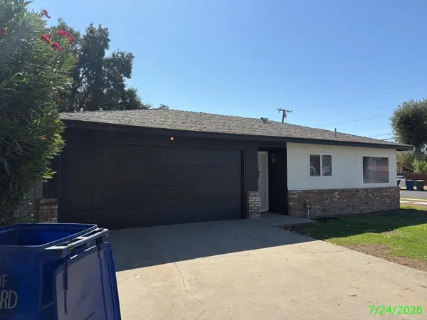 1201 N Redington Street, Hanford, CA 93230