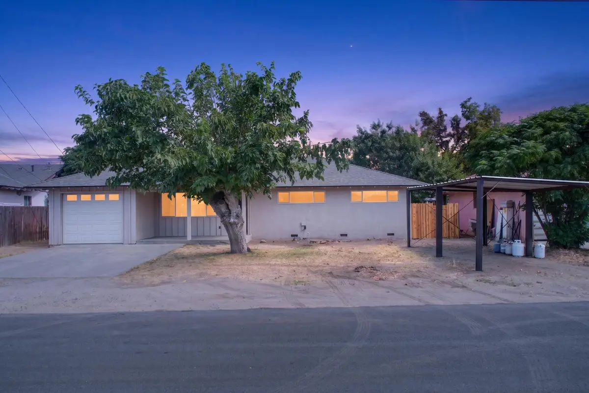 648 La Vida Avenue, Porterville, CA 93257 - #1