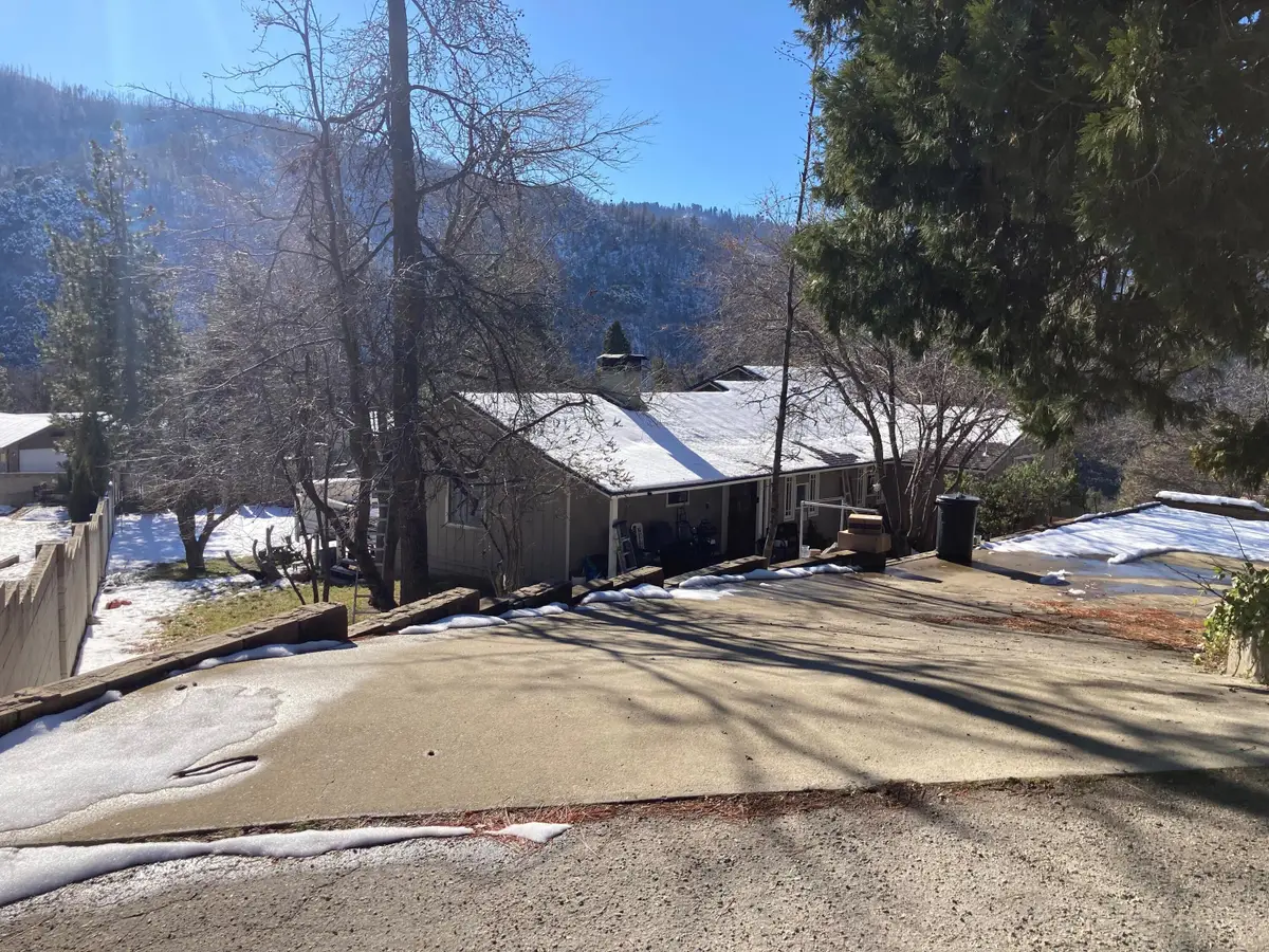 305 John Lewis Drive, Springville, CA 93265 - #1