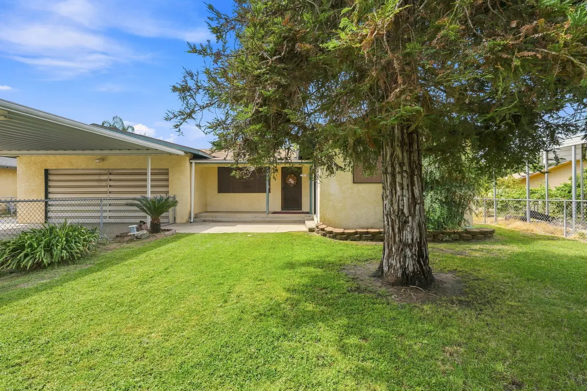 861 Halsey Street, Porterville, CA 93257 - #1