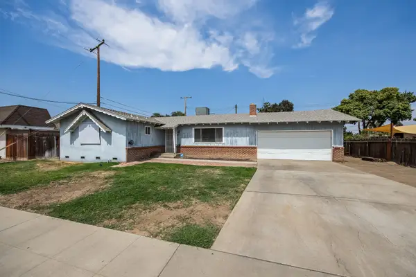 1612 W Caldwell Avenue, Visalia, CA 93277