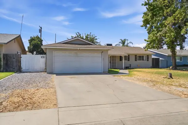 3023 W Vassar Avenue, Visalia, CA 93277